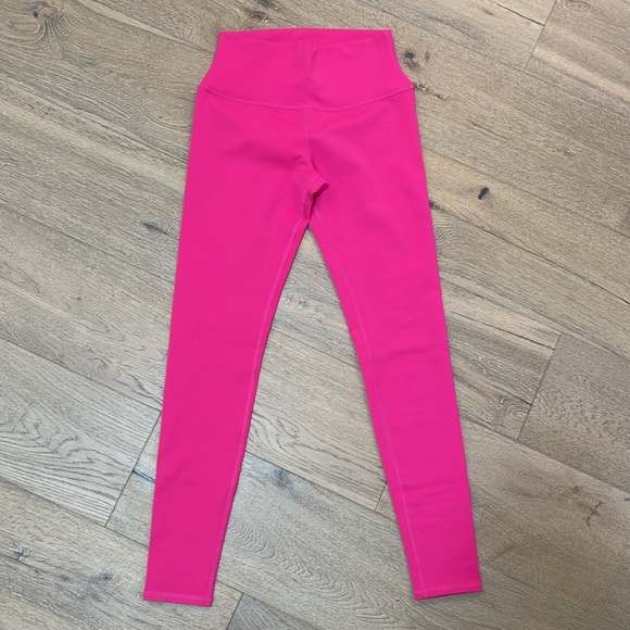 ALO leggings - Picture 3 of 3